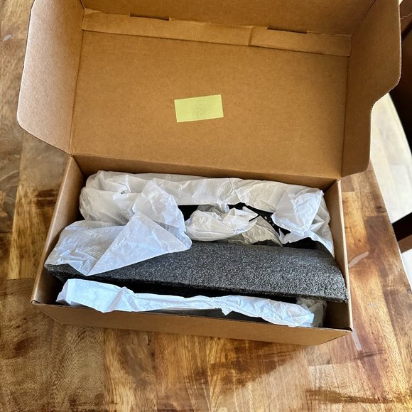 Trotters Ruby Perf Loafers - Brand New in box - Picture 5 of 7